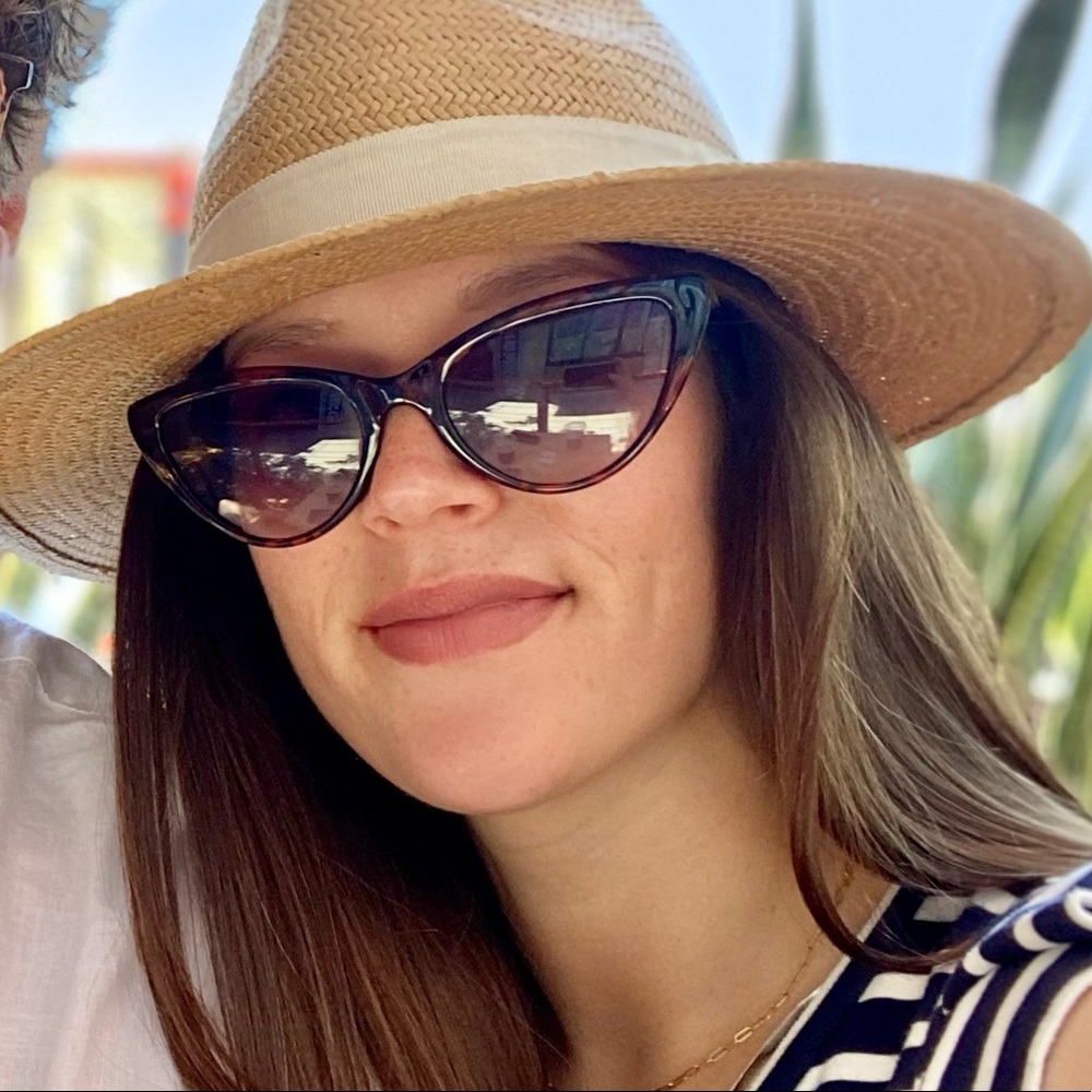 Meet your Posher, Madison